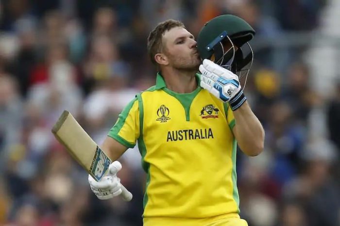 Top-10-batsman-of-T20-World-Cup-04